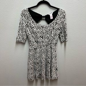 Candies black and white rose fit and flare dress with key hole - size small